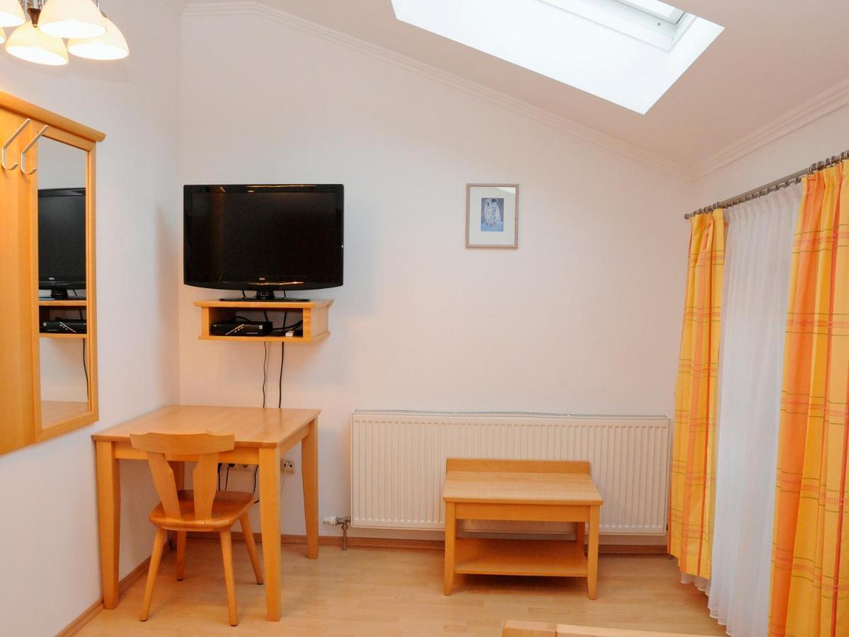 Privatzimmer Familie Schwarz Viena Exterior foto