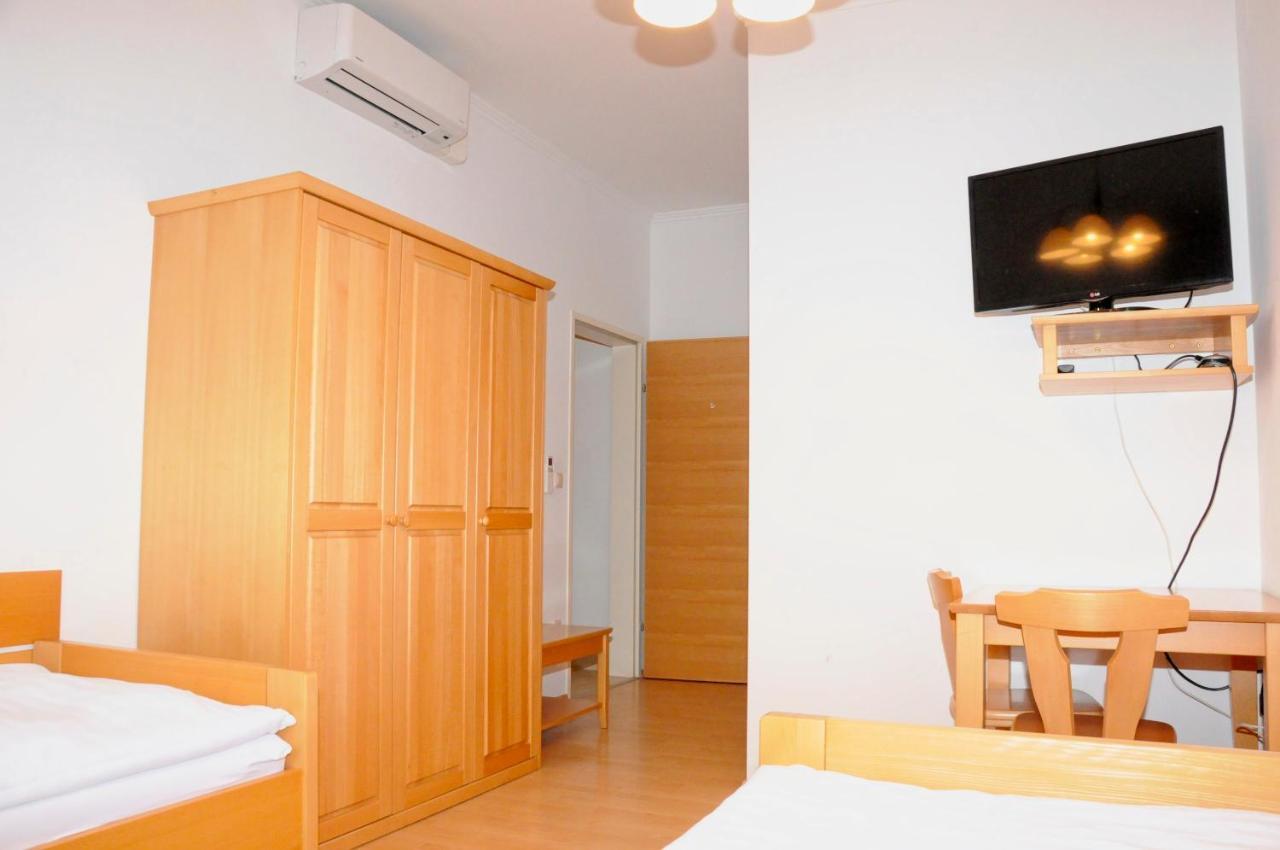 Privatzimmer Familie Schwarz Viena Quarto foto